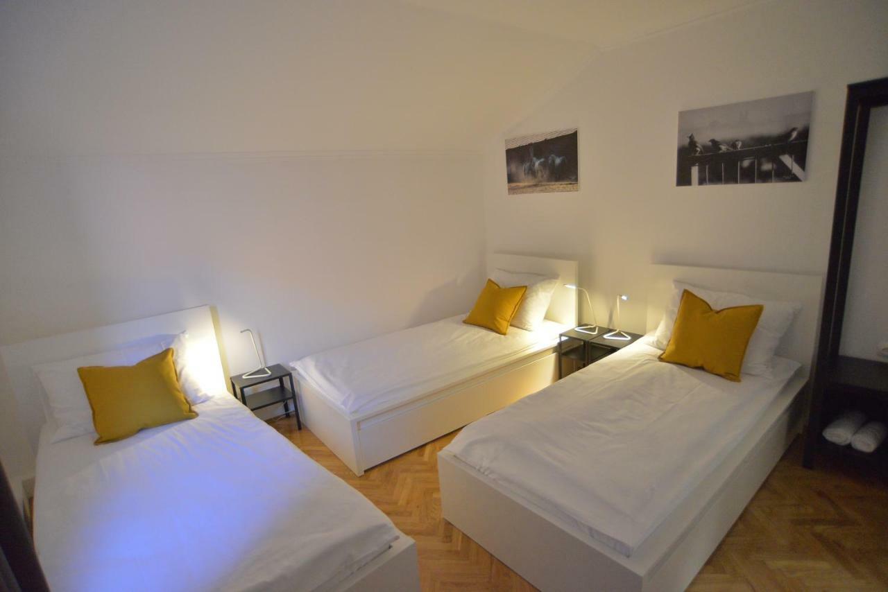 Apartman Lena Ðakovo Exterior foto